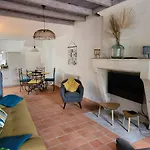 Prázdninový dům Au Clos Des Dely-gites 3 Etoiles Mareuil (Charente)