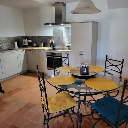 בית נופש Au Clos Des Dely-gites 3 Etoiles