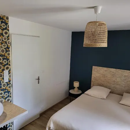 Au Clos Des Dely-gites 3 Etoiles * Mareuil (Charente)