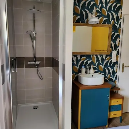 בית נופש Au Clos Des Dely-gites 3 Etoiles *