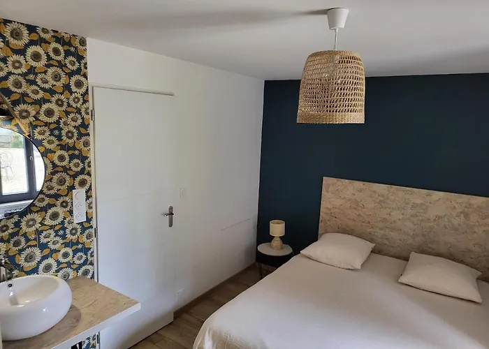 Au Clos Des Dely-gites 3 Etoiles * Mareuil (Charente)